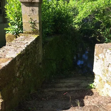 Le Domaine D'elisabeth Les Quatre-Routes-du-Lot