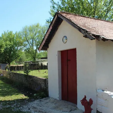 Casa de hóspedes Le Domaine D'elisabeth Les Quatre-Routes-du-Lot